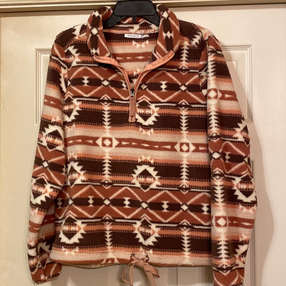 STACCATO AZTEC PRINT FLEECE PULLOVER SIZE M